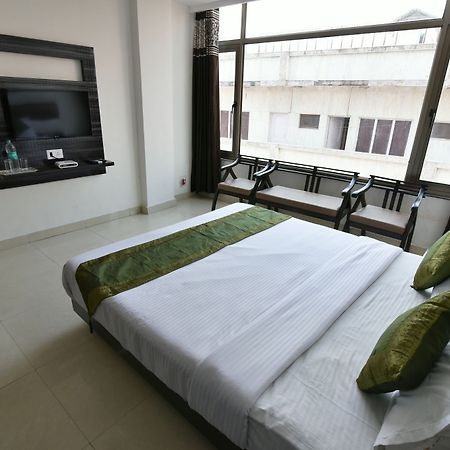Anand Niketan By Bonjour - On The Ganges Hotel หริทวาร ภายนอก รูปภาพ