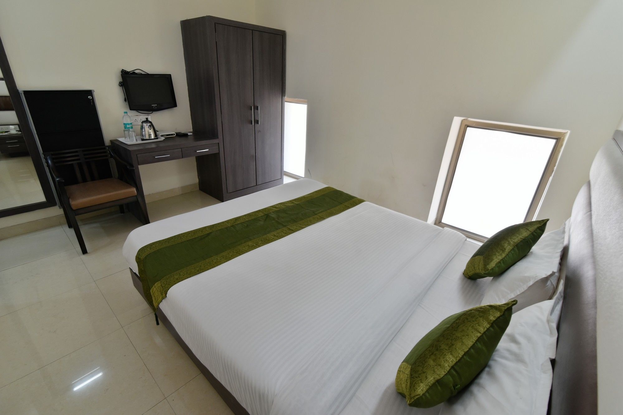 Anand Niketan By Bonjour - On The Ganges Hotel หริทวาร ภายนอก รูปภาพ